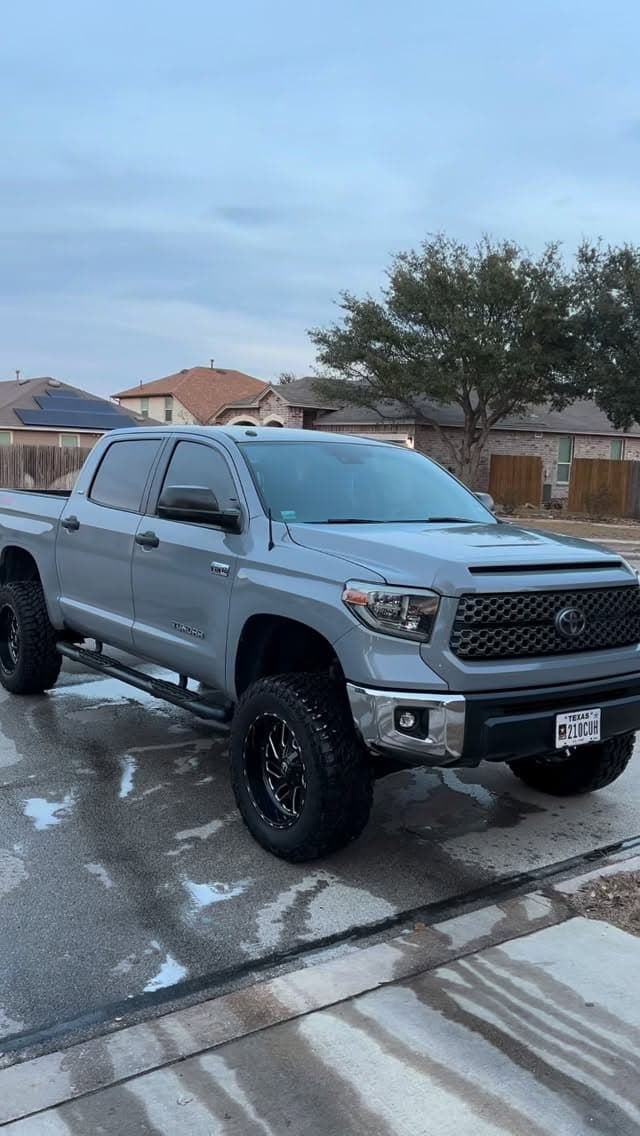 Toyota Tundra during detailing process