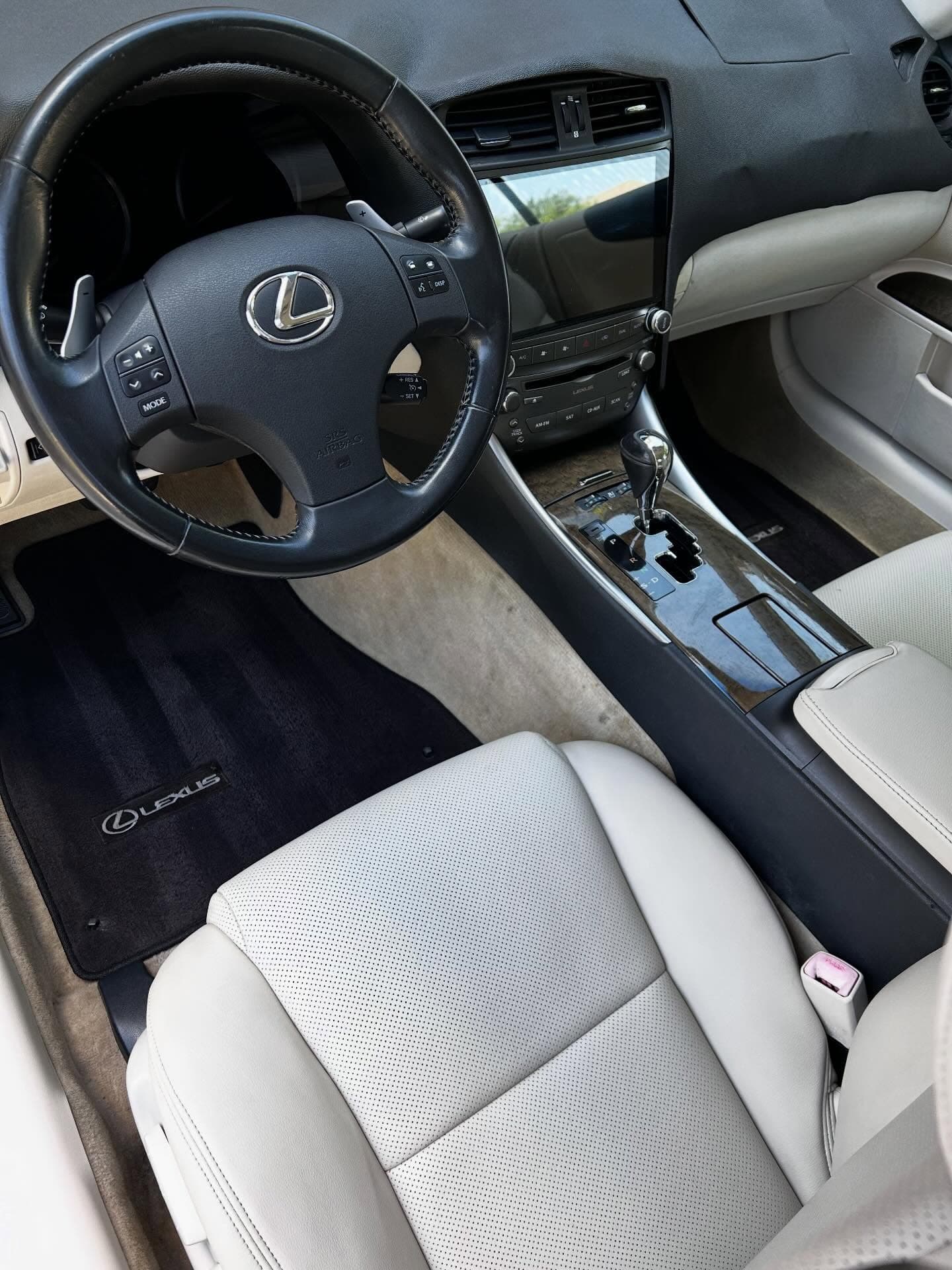 Clean Lexus leather interior after detailing